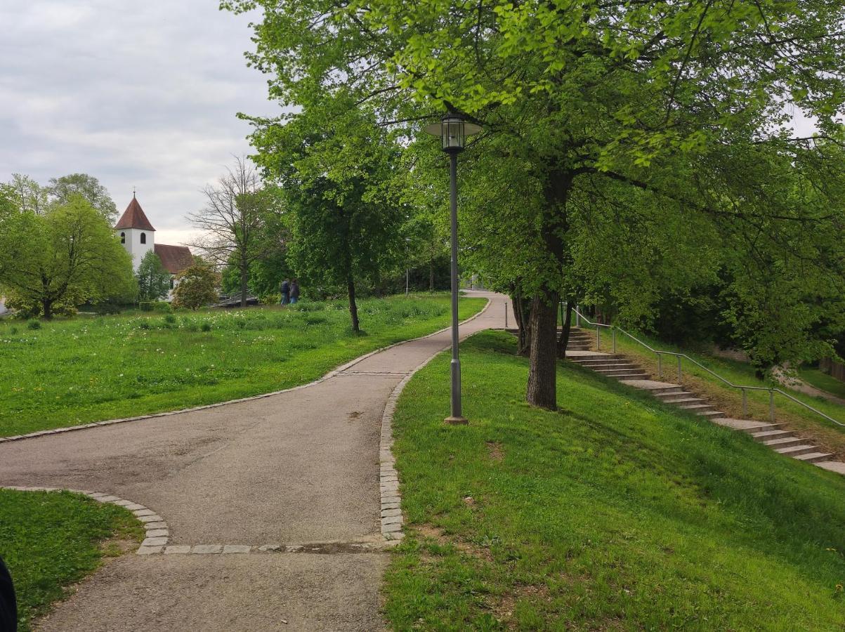 Family -Only- Welcome To Berching Kültér fotó
